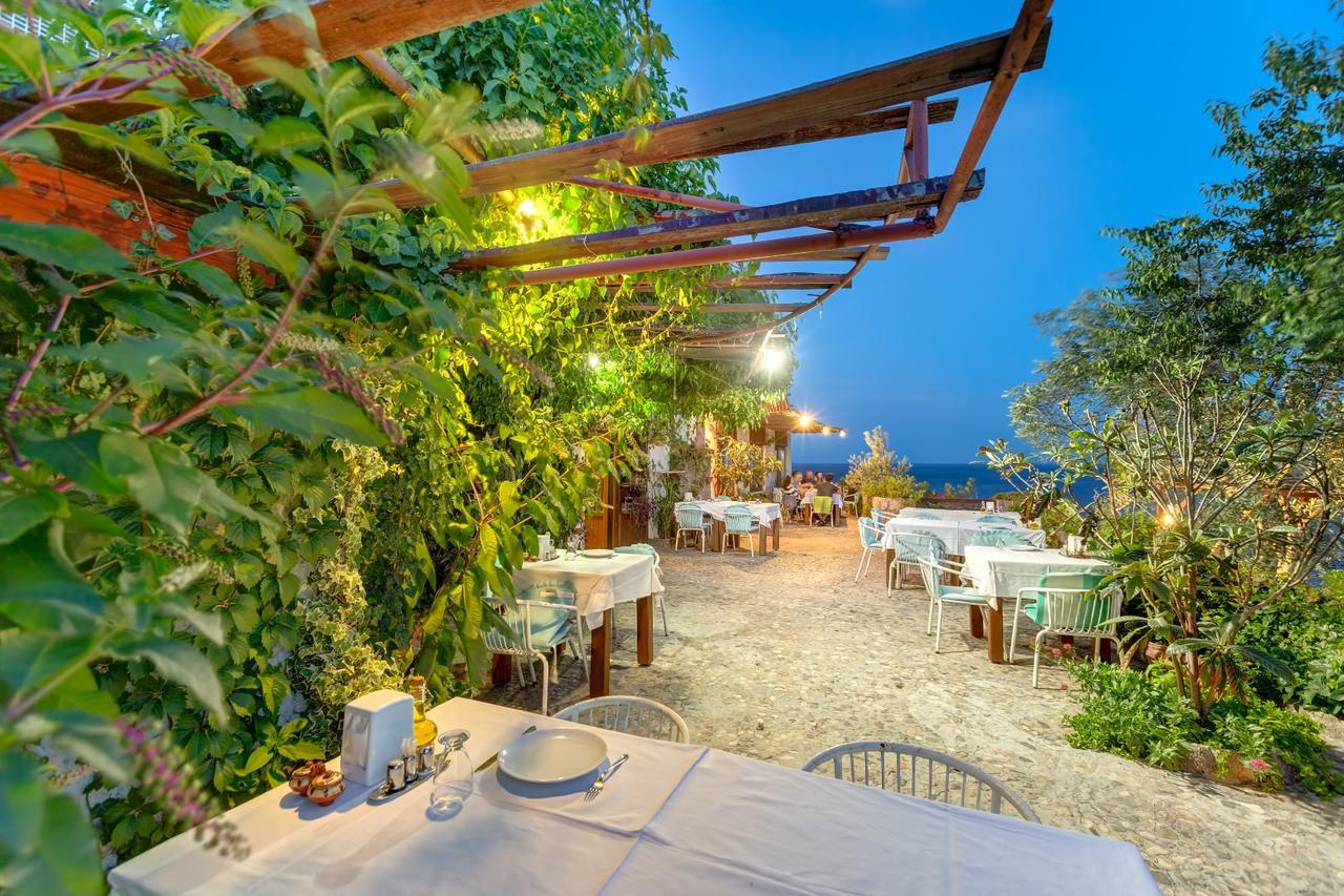 Assos Terrace Hotel Zewnętrze zdjęcie